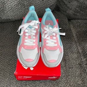 Brand new Puma shoes